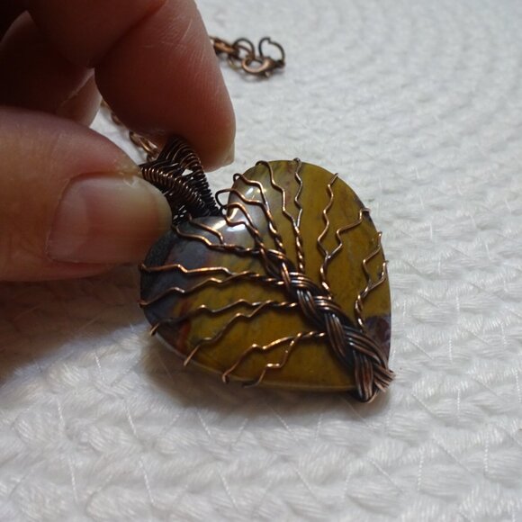 Rustic MOOKAITE Handmade COPPER WIRE-WRAPPED HEART Pendant/Chain #915C - Picture 2 of 3